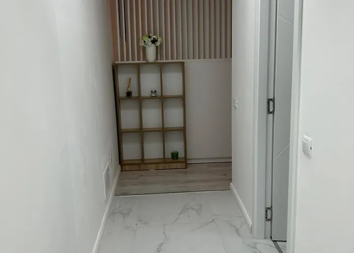 Value Primavara, Free Parking